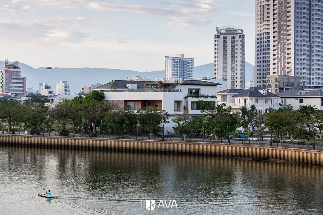 The Riverside House 2