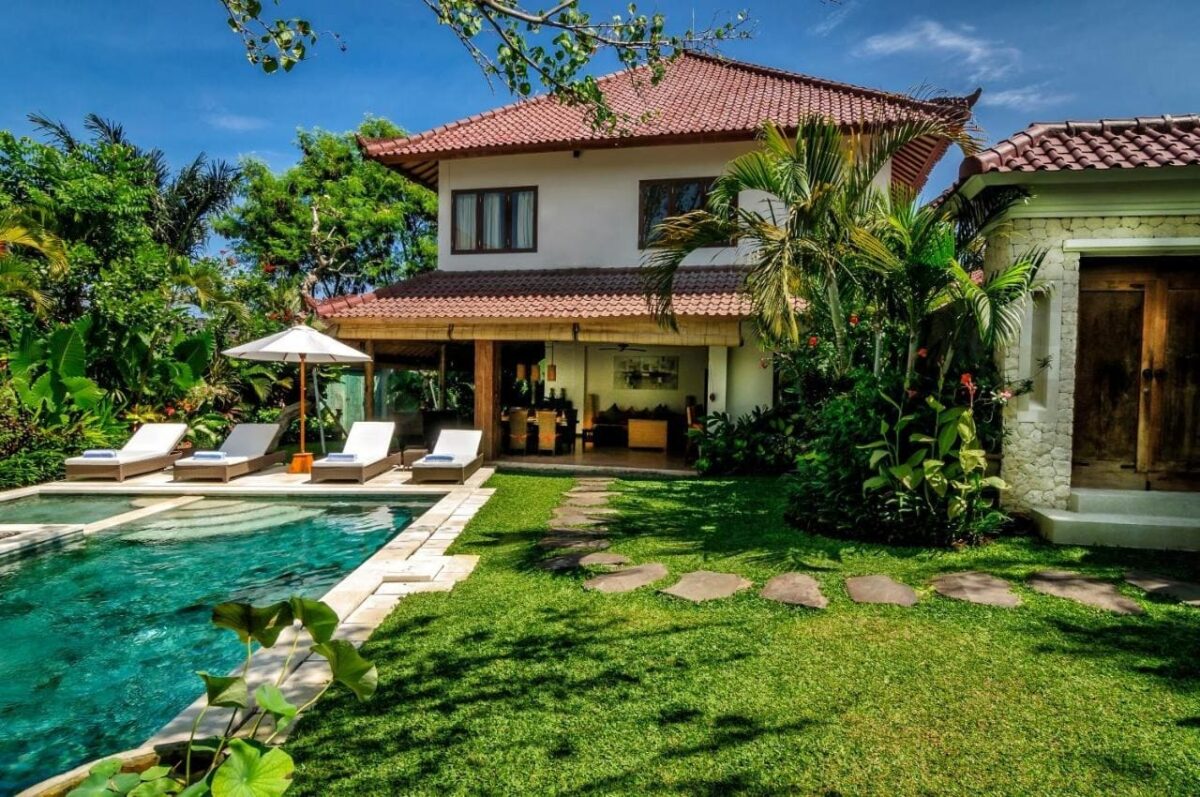 Villa sân vườn