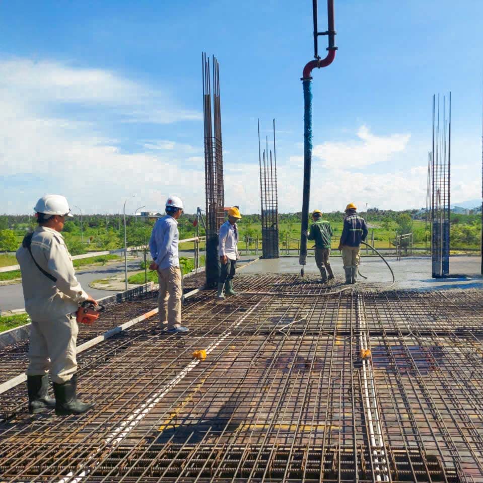 Nên chọn bê bông tươi hay bê tông trộn tay