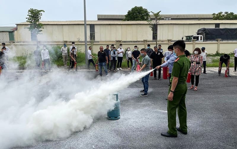 Tiêu chuẩn PCCC khách sạn mới nhất 2025 12 Tập huấn phòng cháy chữa cháy