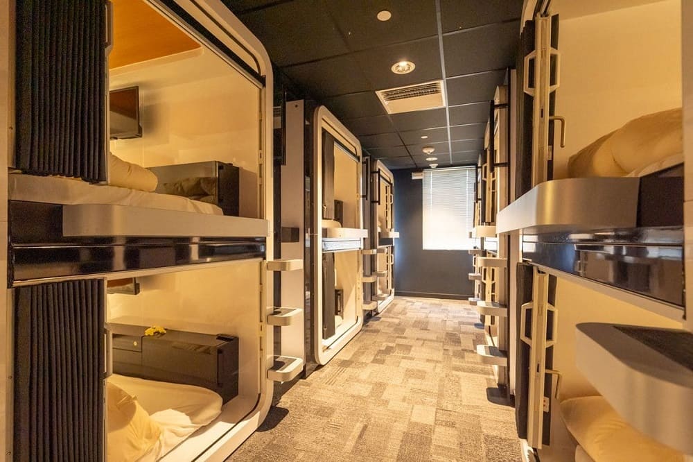 Khách sạn buồng kén