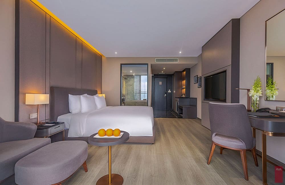 Không gian phòng ngủ khách sạn