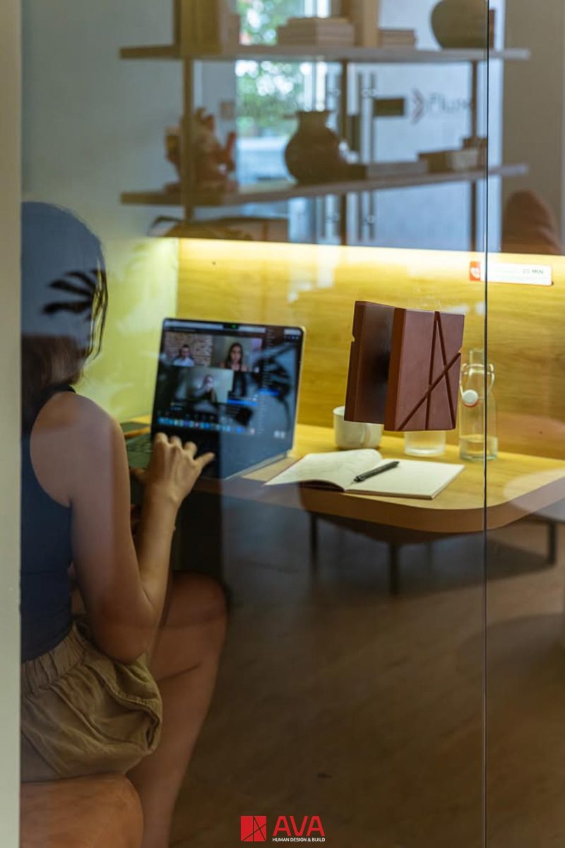 Flux Coworking | Thiết kế Coworking Space tối ưu vận hành tại Đà Nẵng 10 Flux CoWorking Space - 258 Ho Nghinh, My Khe Beach, Da Nang